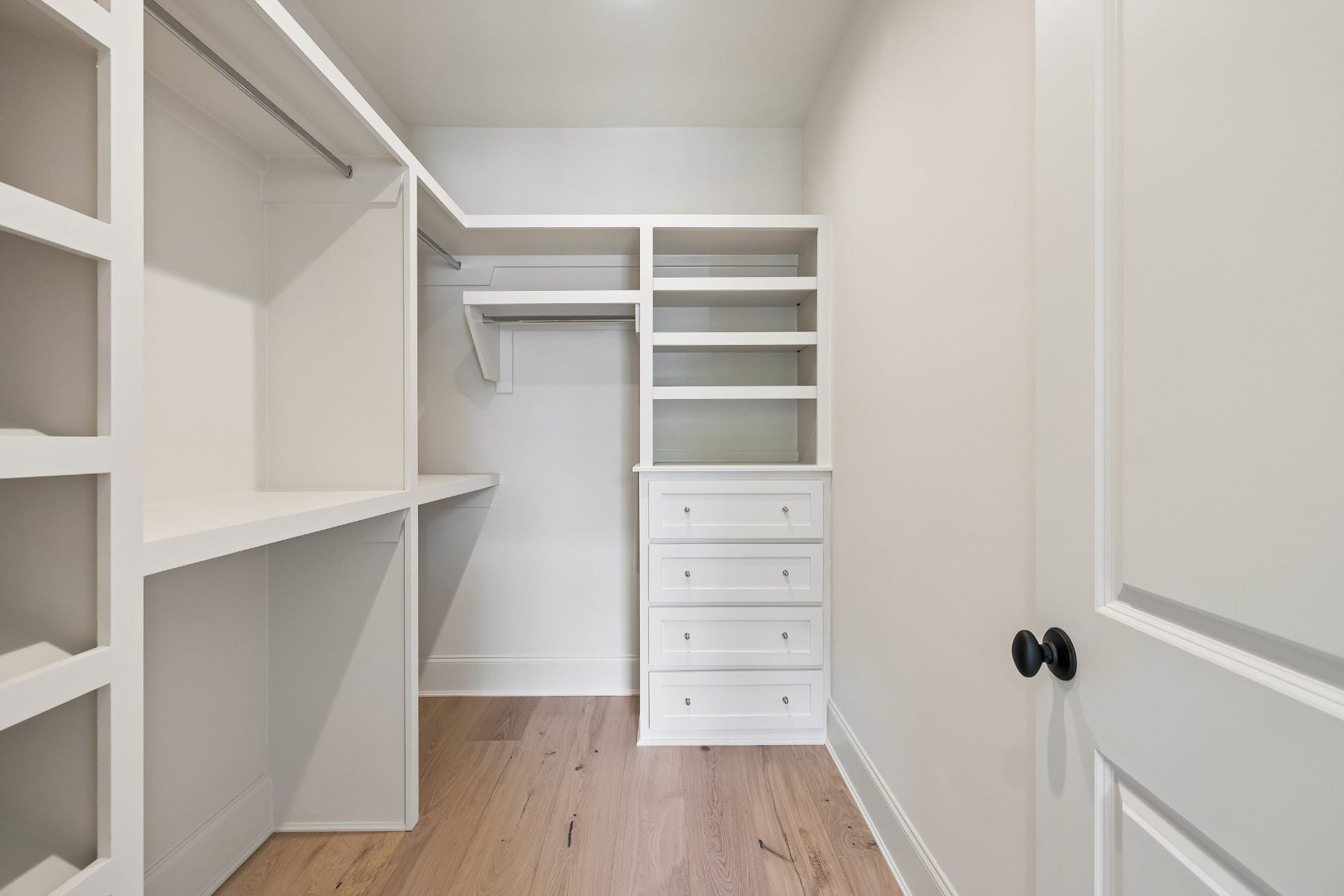 1133 Maplehurst Ln, Nashville, TN 37204 Bedroom 4 is equally well-appointed with a large walk-in closet and private ensuite bath featuring a sophisticated modern-classic designgiving every bedroom the feel of its own private suite.