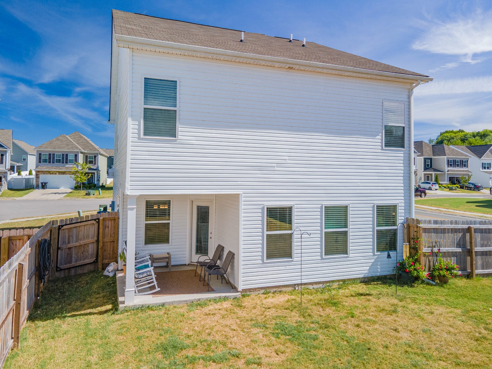 341 Geneva Ln, Columbia, TN 38401 341 Geneva Ln, Columbia, TN 38401