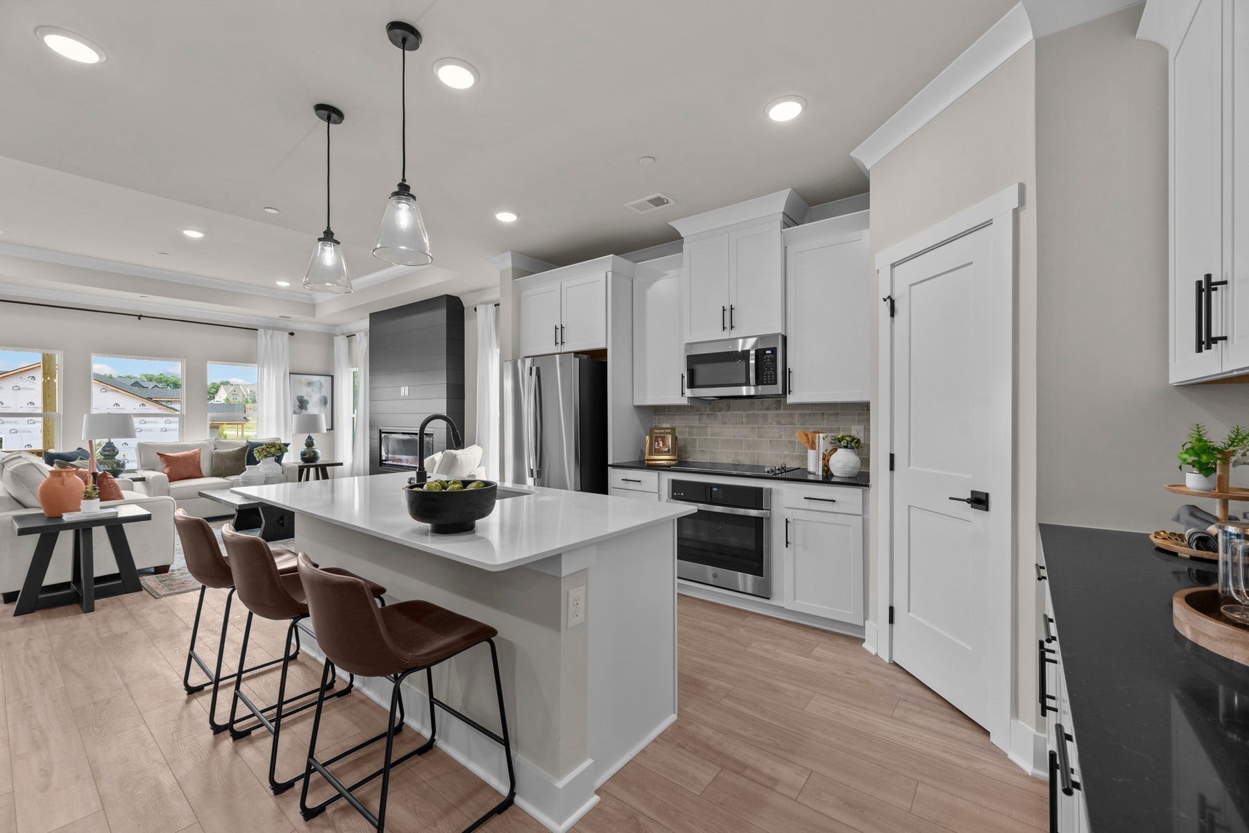 2559 Peaceful Valley Drive, Columbia, TN 38401 Photo is for representational purposes only.