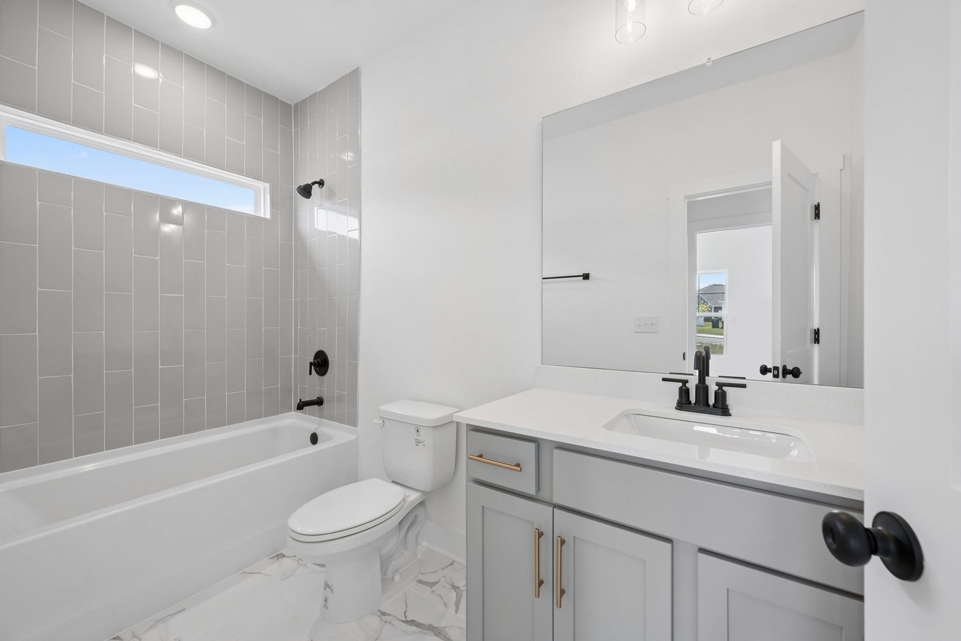Photo is for representational purposes only of a completed Madison plan