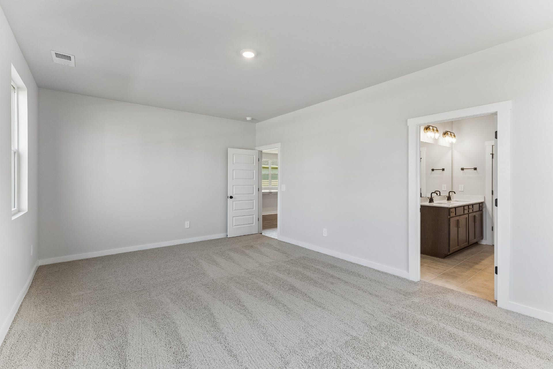 4021 Red Hawk Rd, Columbia, TN 38401 4021 Red Hawk Rd, Columbia, TN 38401
