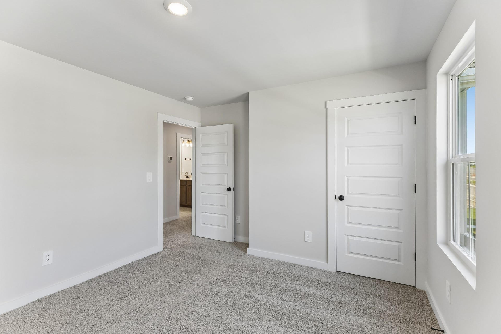 4021 Red Hawk Rd, Columbia, TN 38401 4021 Red Hawk Rd, Columbia, TN 38401