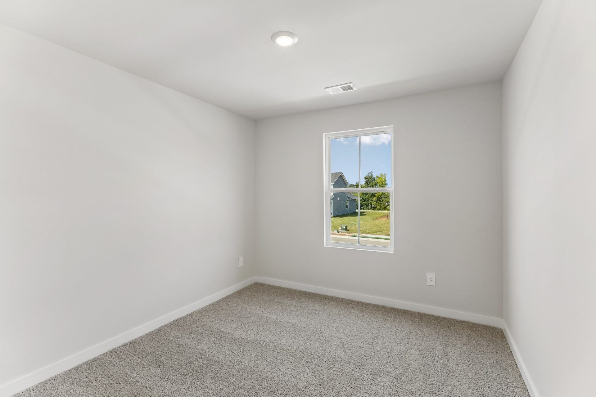 4021 Red Hawk Rd, Columbia, TN 38401 4021 Red Hawk Rd, Columbia, TN 38401
