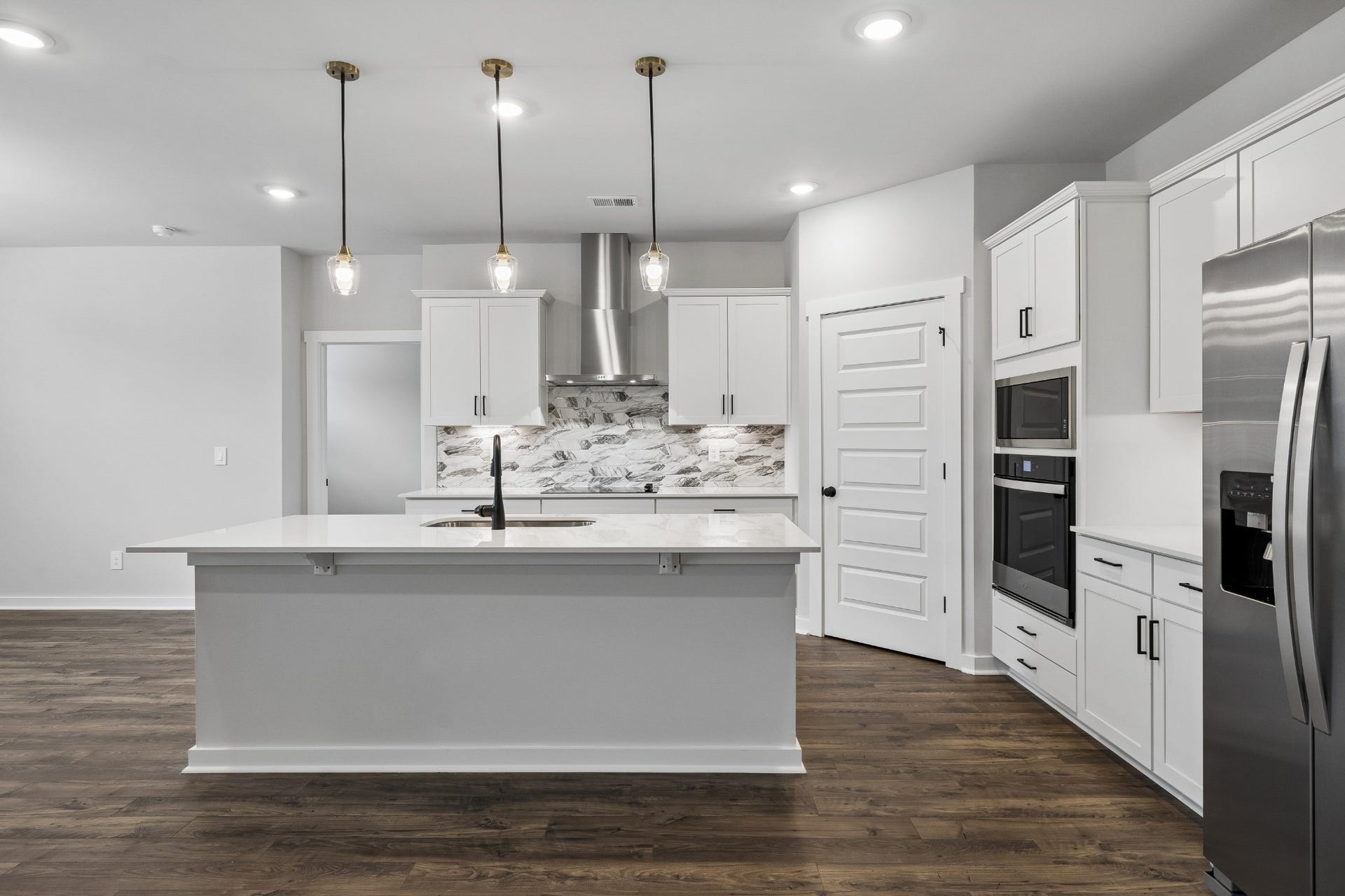 4329 Scarlet Ct, Columbia, TN 38401 4329 Scarlet Ct, Columbia, TN 38401