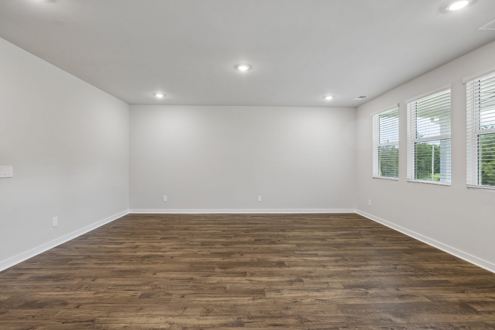 4329 Scarlet Ct, Columbia, TN 38401 4329 Scarlet Ct, Columbia, TN 38401
