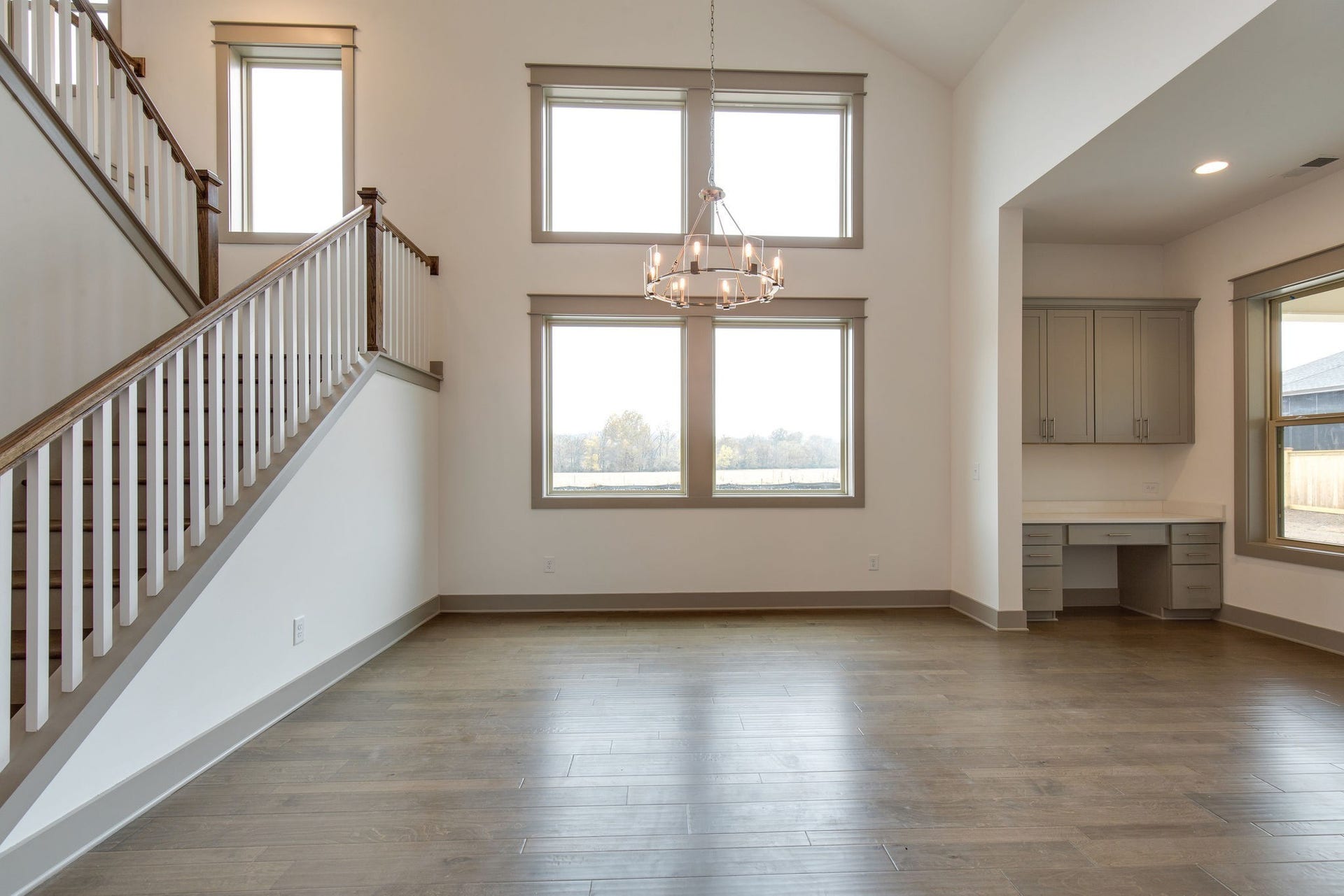 836 Drivers Cir, Columbia, TN 38401 Previously built Denbrook plan