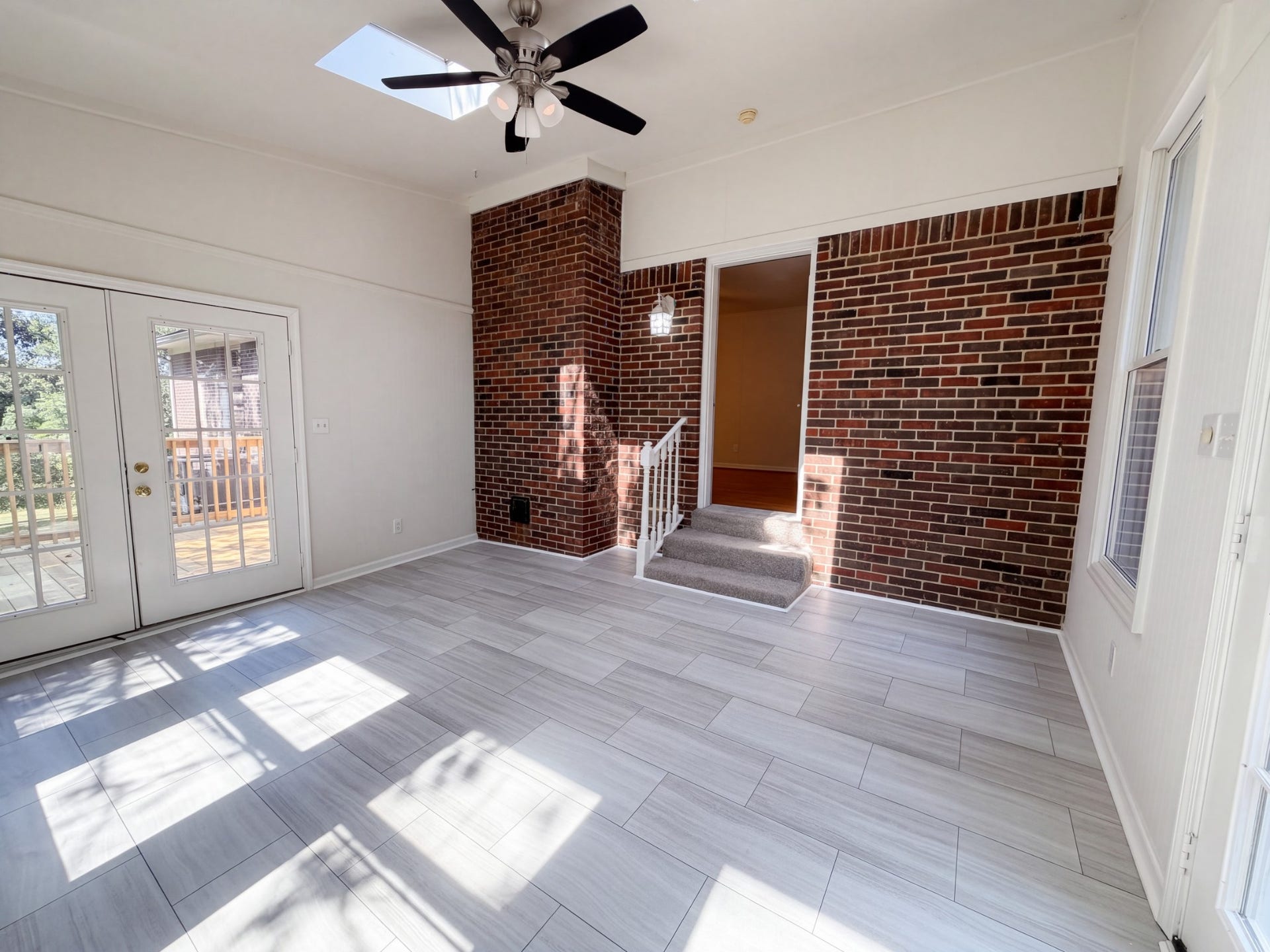 1005 Roseview Dr, Columbia, TN 38401 1005 Roseview Dr, Columbia, TN 38401