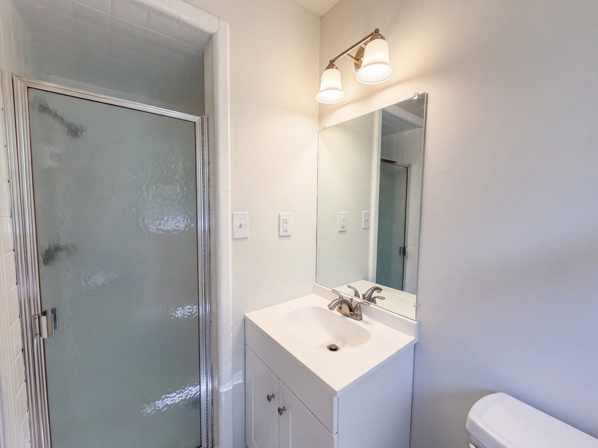 1005 Roseview Dr, Columbia, TN 38401 1005 Roseview Dr, Columbia, TN 38401