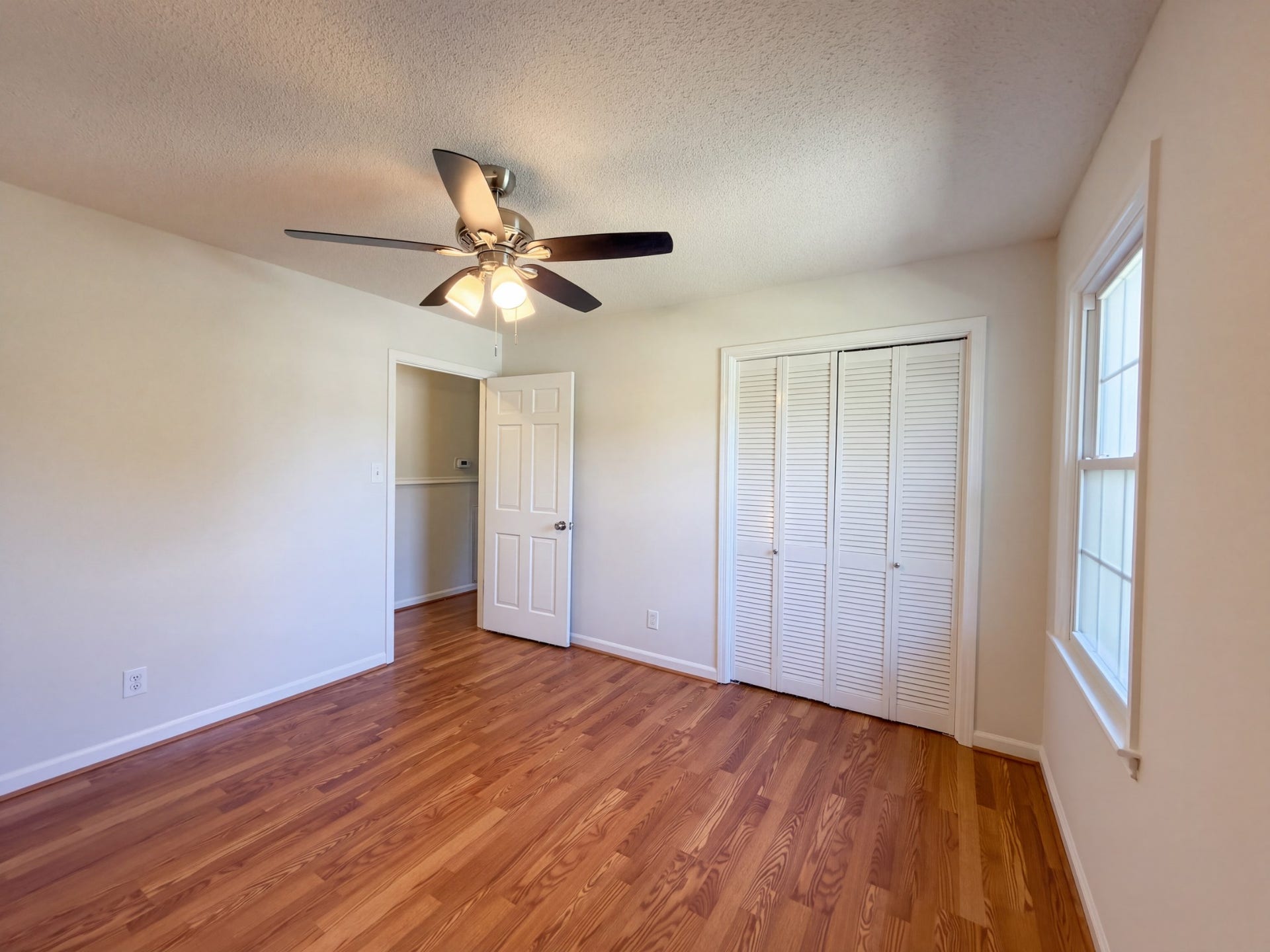 1005 Roseview Dr, Columbia, TN 38401 1005 Roseview Dr, Columbia, TN 38401