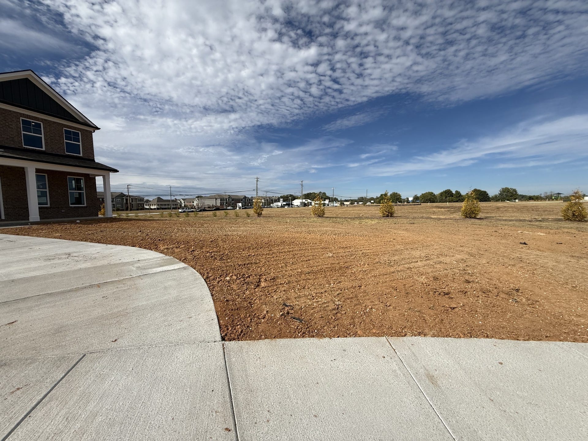 3640 Heartland Dr, Columbia, TN 38401 Front and side yard, this will all be sodded