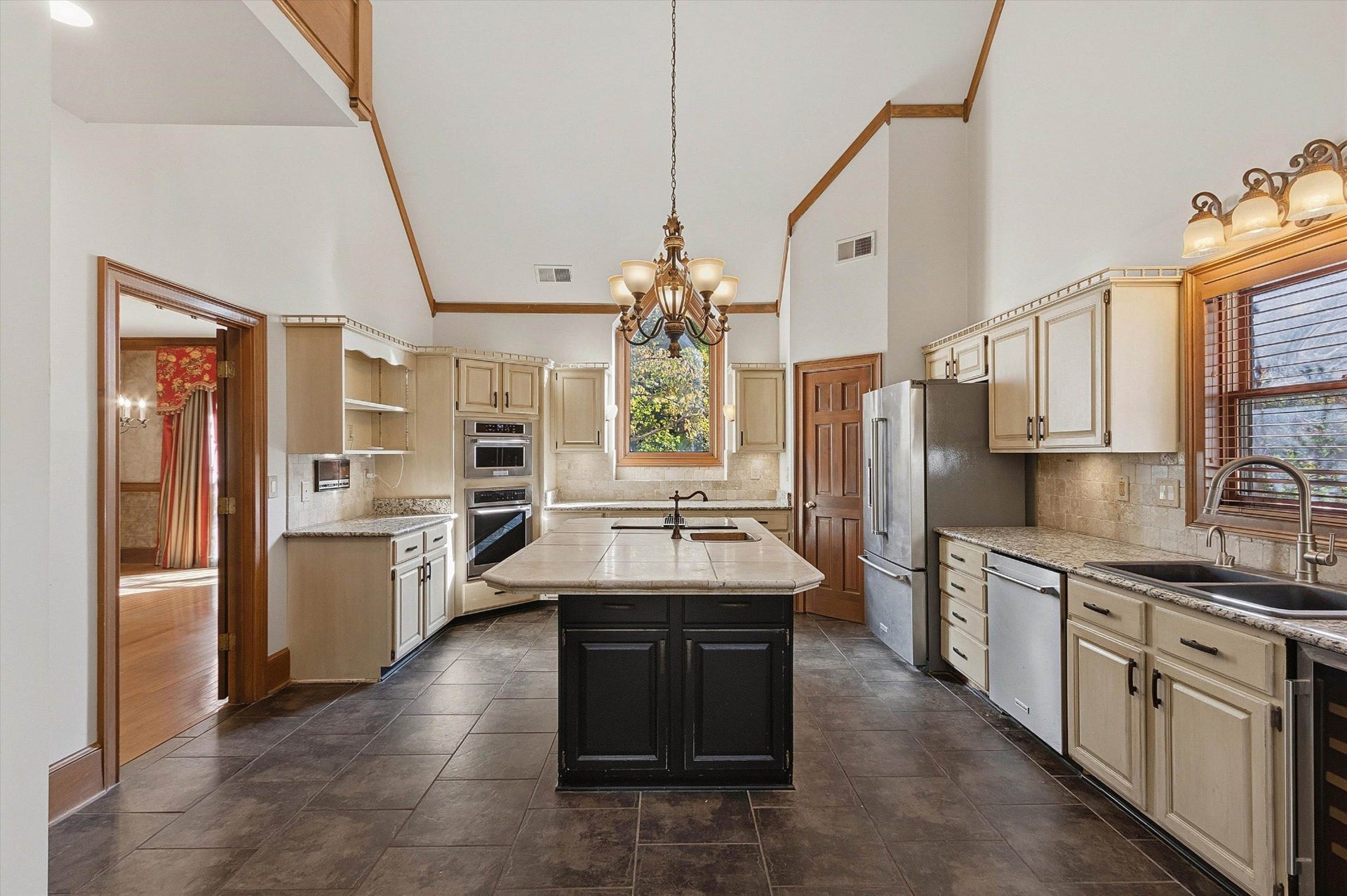 7813 WOODLARK CV, Cordova, TN 38016 7813 WOODLARK CV, Cordova, TN 38016