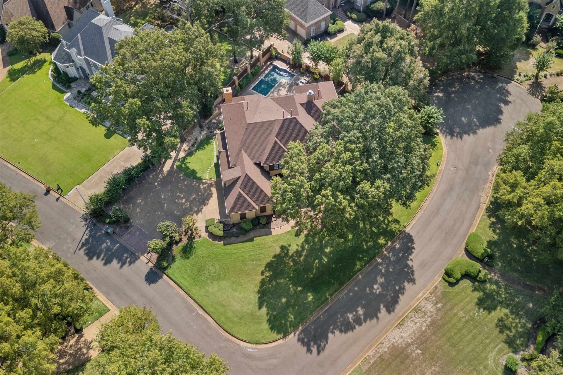 472 TREE TOP CV, Cordova, TN 38018 472 TREE TOP CV, Cordova, TN 38018