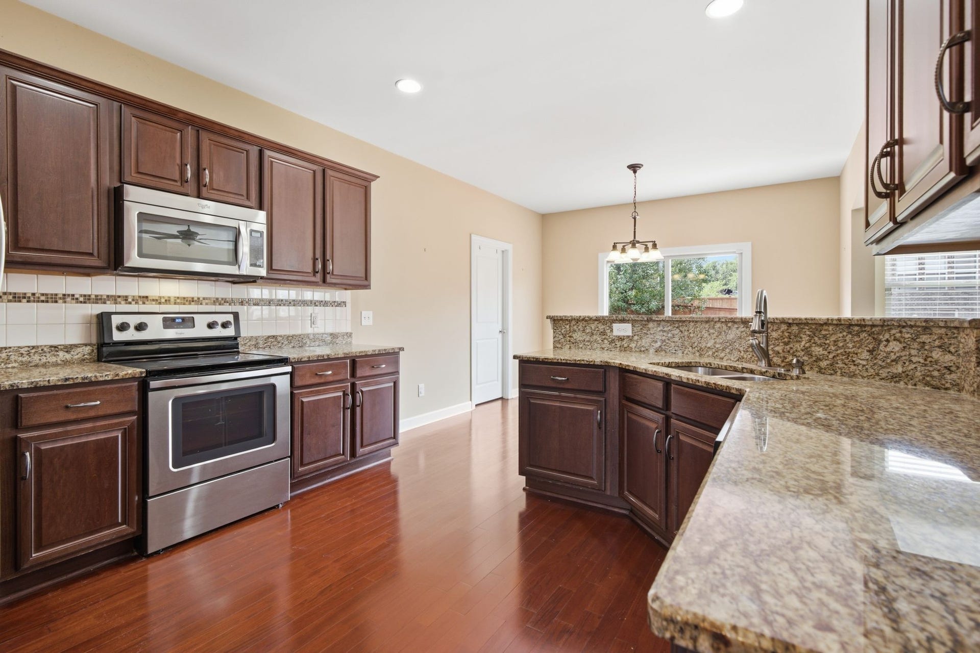 410 Valley Spring Dr, Mount Juliet, TN 37122 410 Valley Spring Dr, Mount Juliet, TN 37122