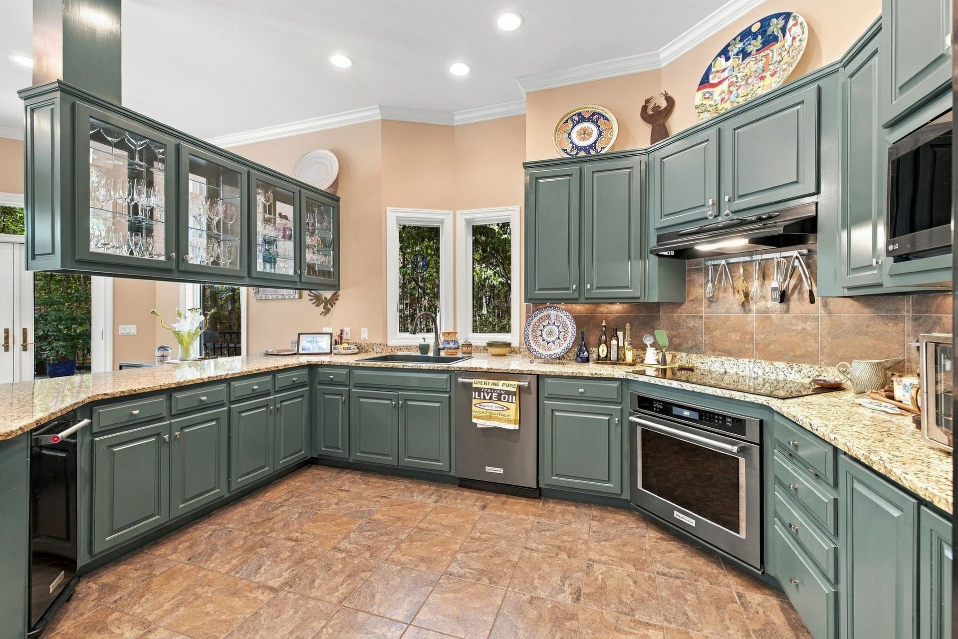 2241 Sarvisberry Pl, Monteagle, TN 37356 2241 Sarvisberry Pl, Monteagle, TN 37356