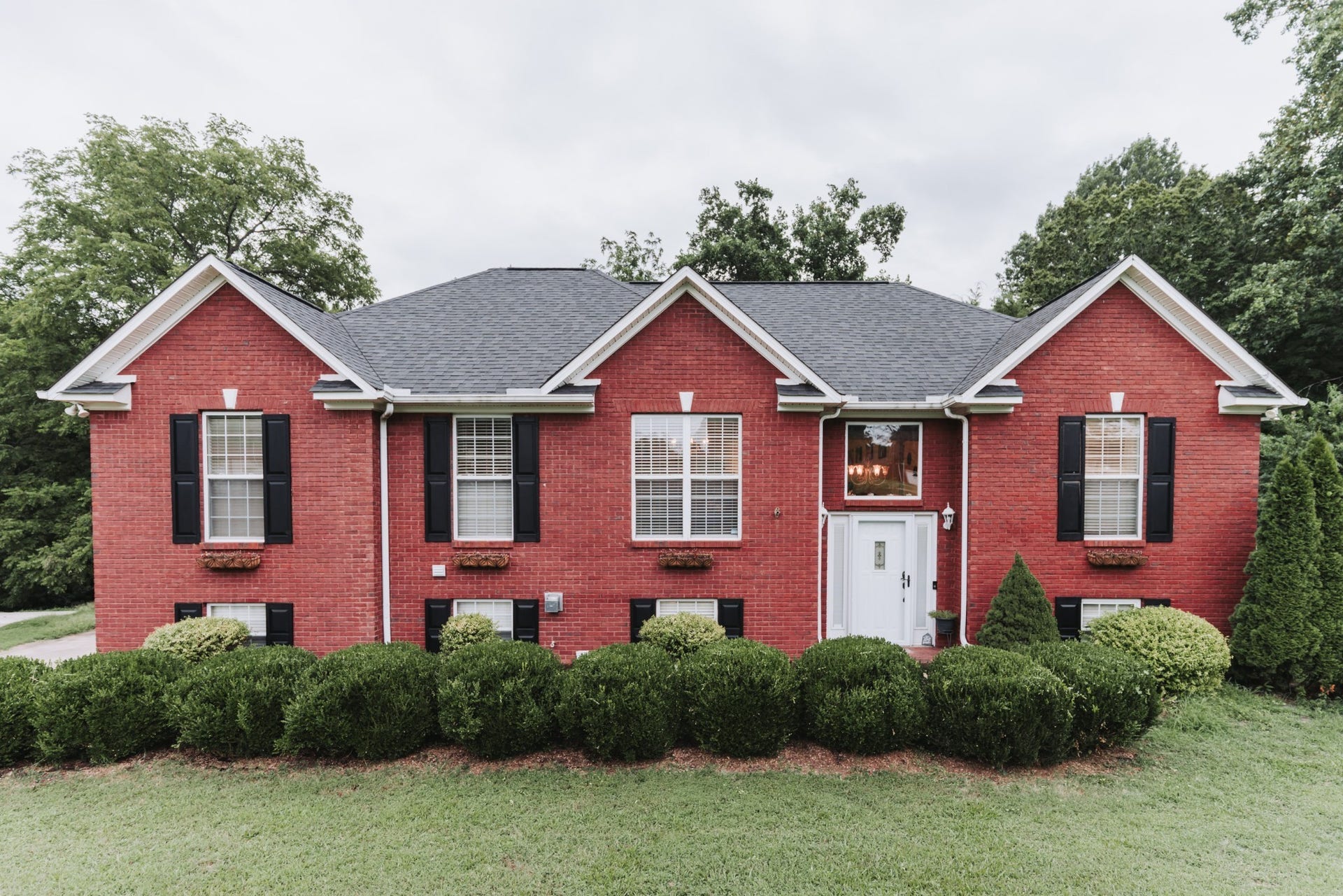 940 Everyman Ct, Columbia, TN 38401 940 Everyman Ct, Columbia, TN 38401