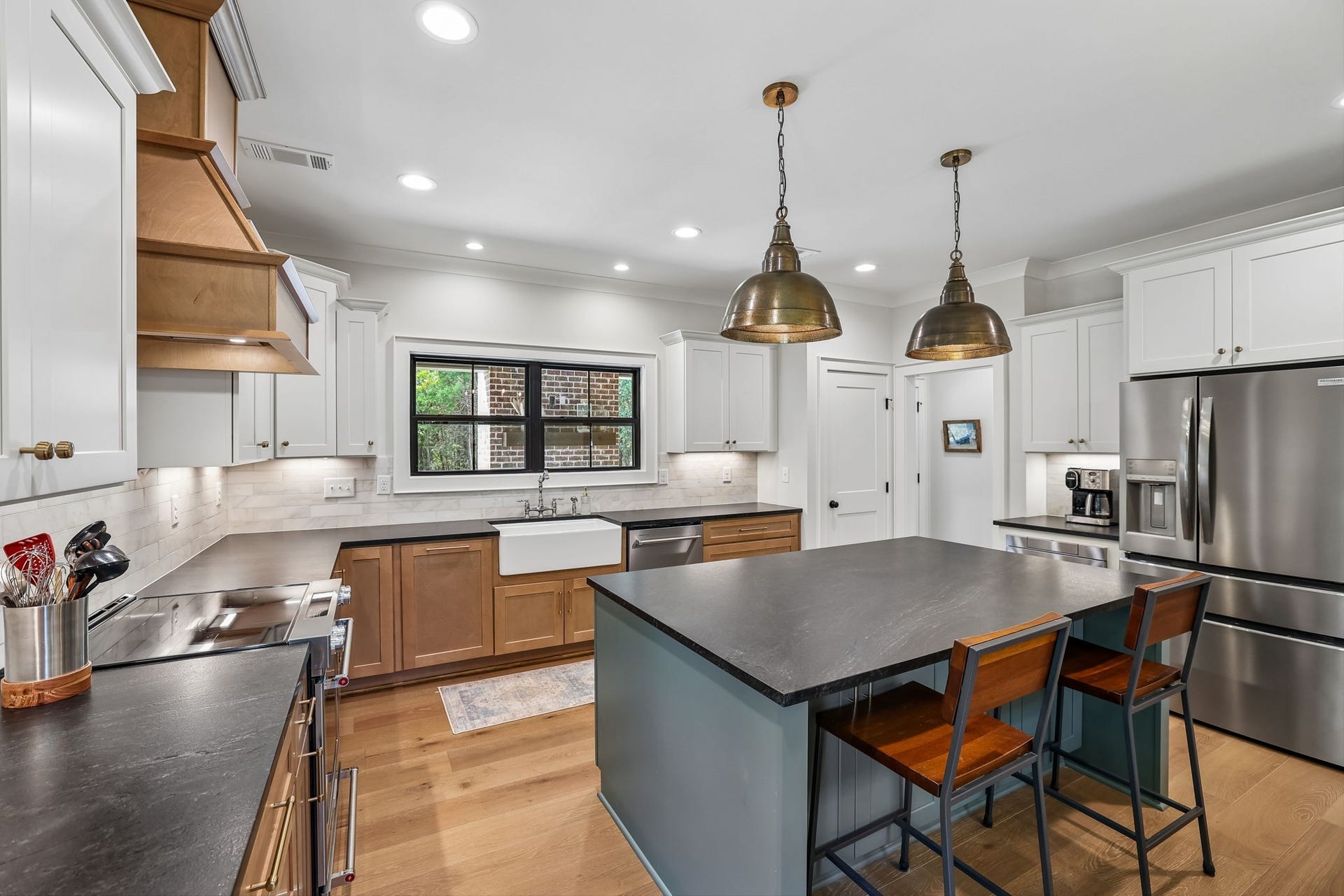 3890 Poplar Hill Rd, Watertown, TN 37184