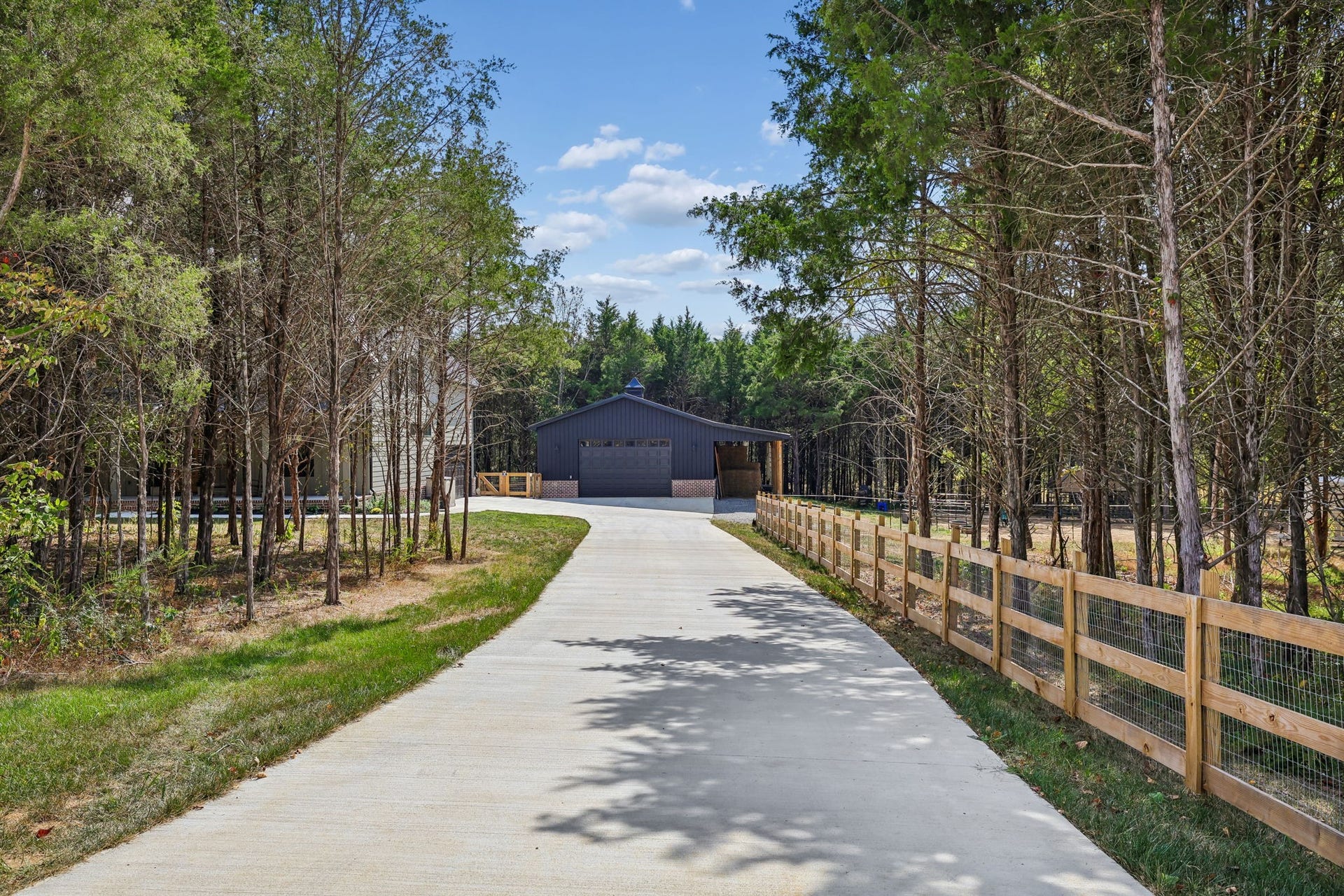 3890 Poplar Hill Rd, Watertown, TN 37184