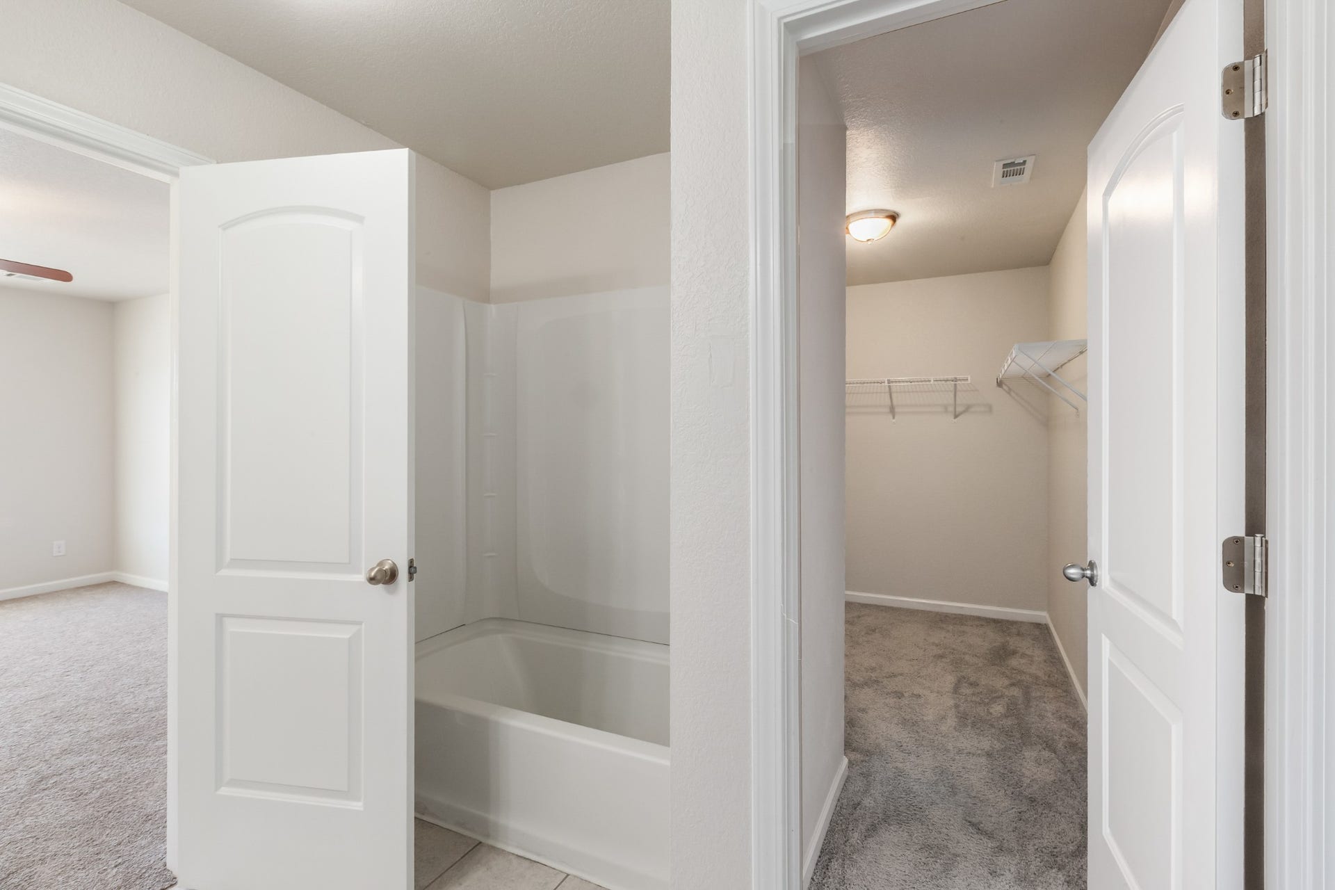 2515 Queen Bee Dr, Columbia, TN 38401 2515 Queen Bee Dr, Columbia, TN 38401
