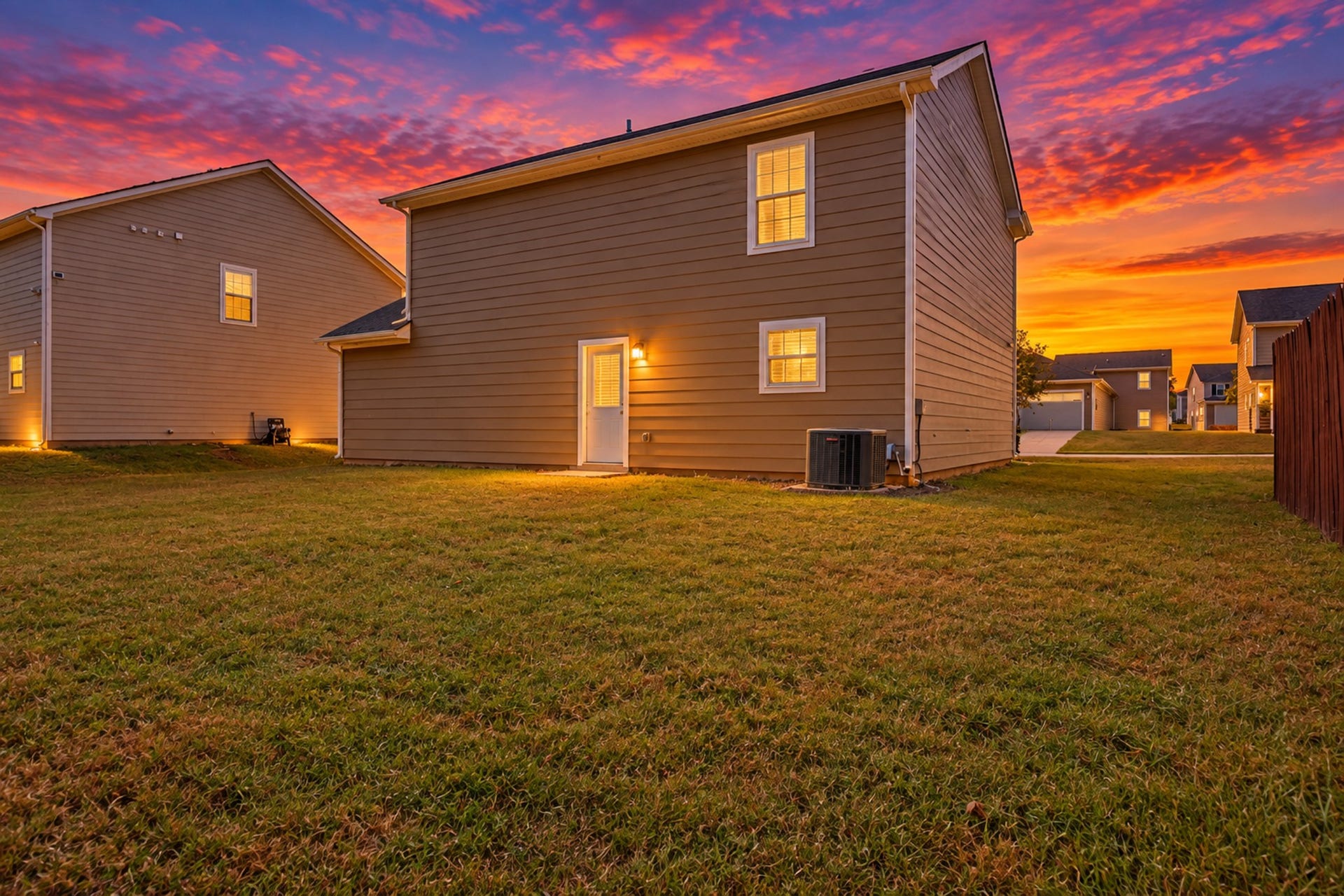 2515 Queen Bee Dr, Columbia, TN 38401 2515 Queen Bee Dr, Columbia, TN 38401