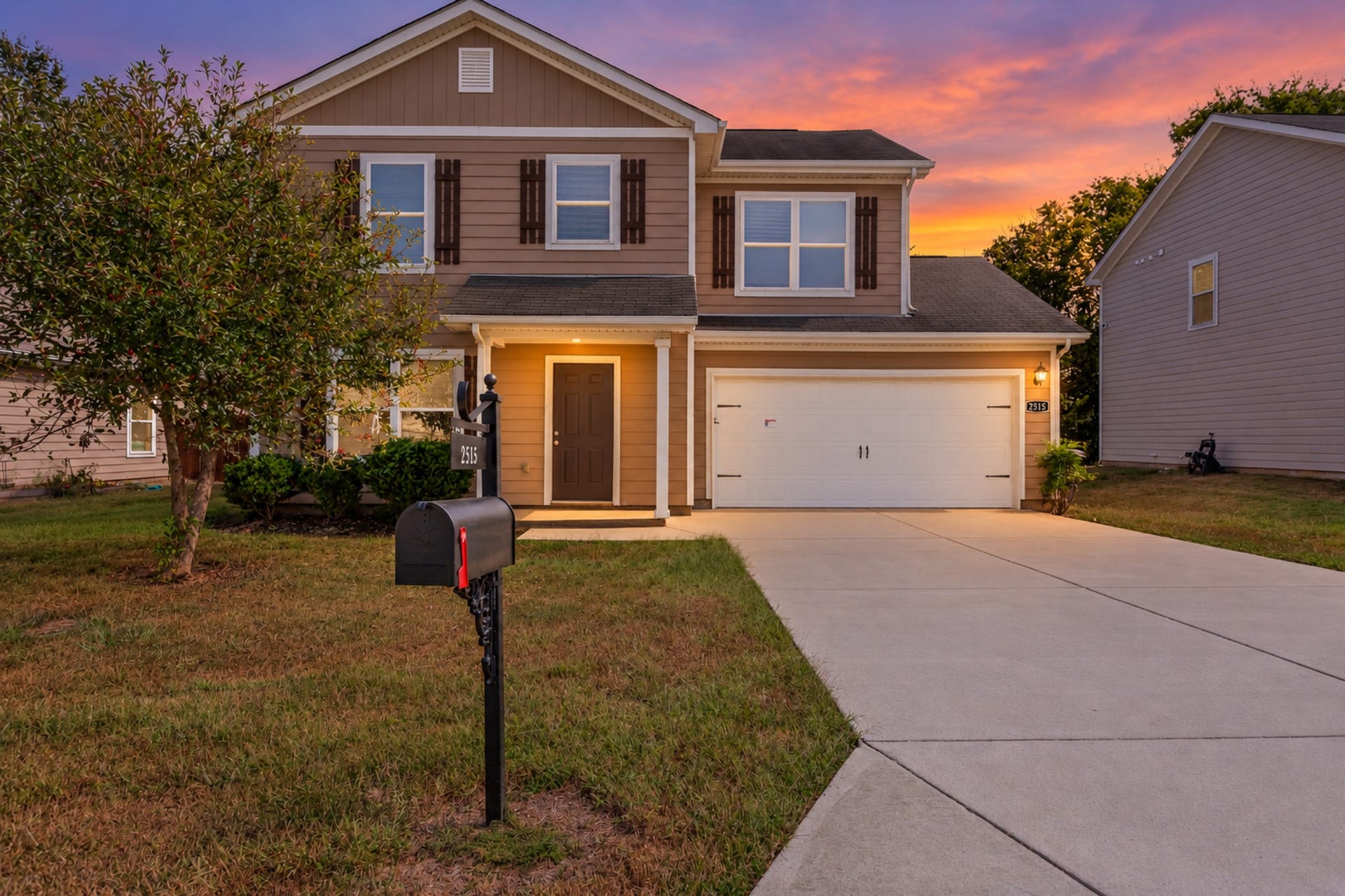 2515 Queen Bee Dr, Columbia, TN 38401 2515 Queen Bee Dr, Columbia, TN 38401