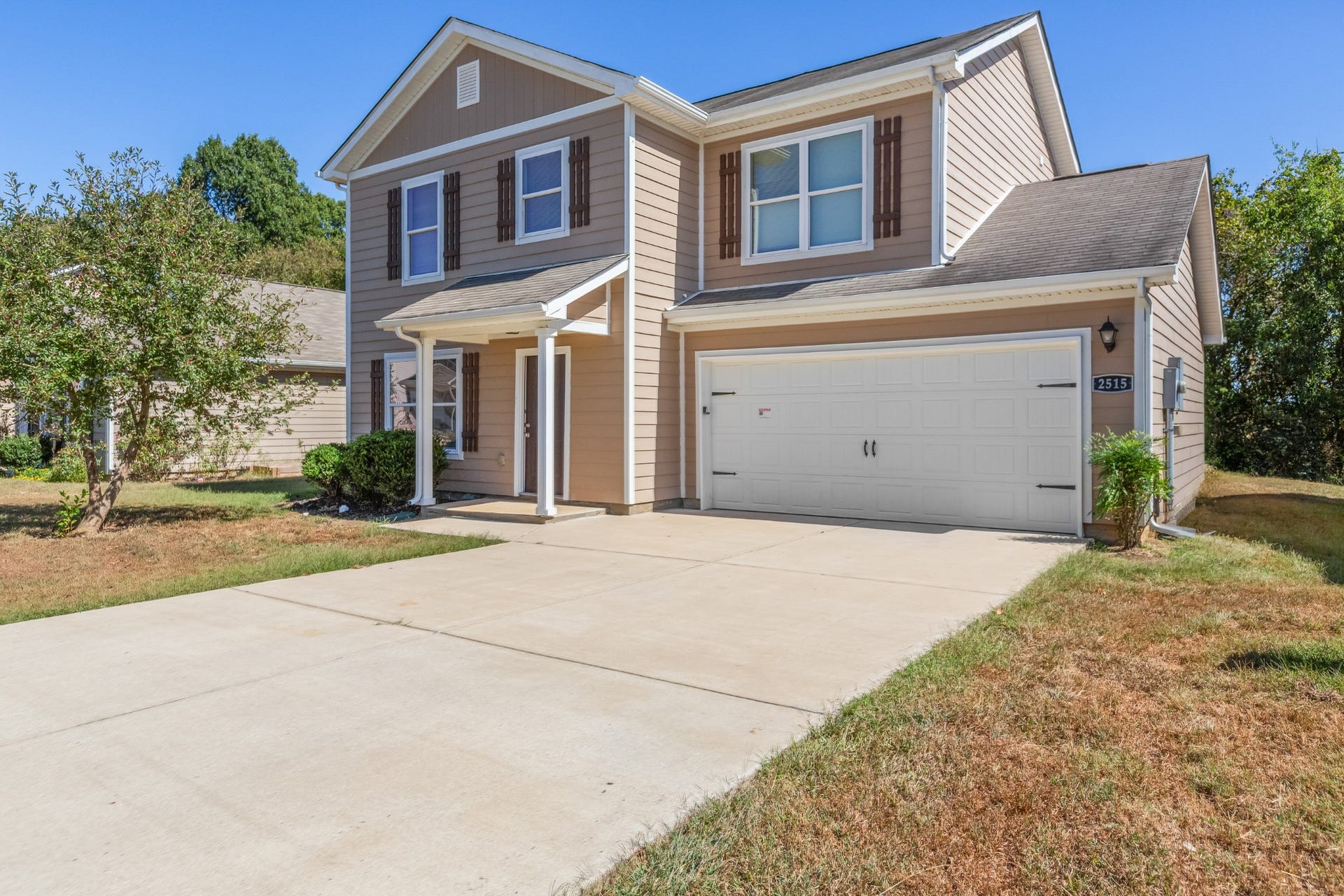 2515 Queen Bee Dr, Columbia, TN 38401 2515 Queen Bee Dr, Columbia, TN 38401