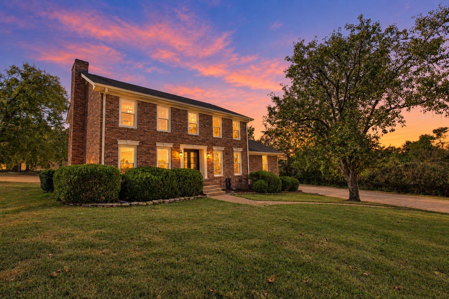 260 Anderson Ln, Hendersonville, TN 37075 260 Anderson Ln, Hendersonville, TN 37075