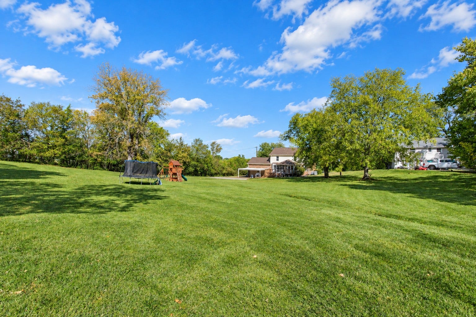 260 Anderson Ln, Hendersonville, TN 37075 260 Anderson Ln, Hendersonville, TN 37075