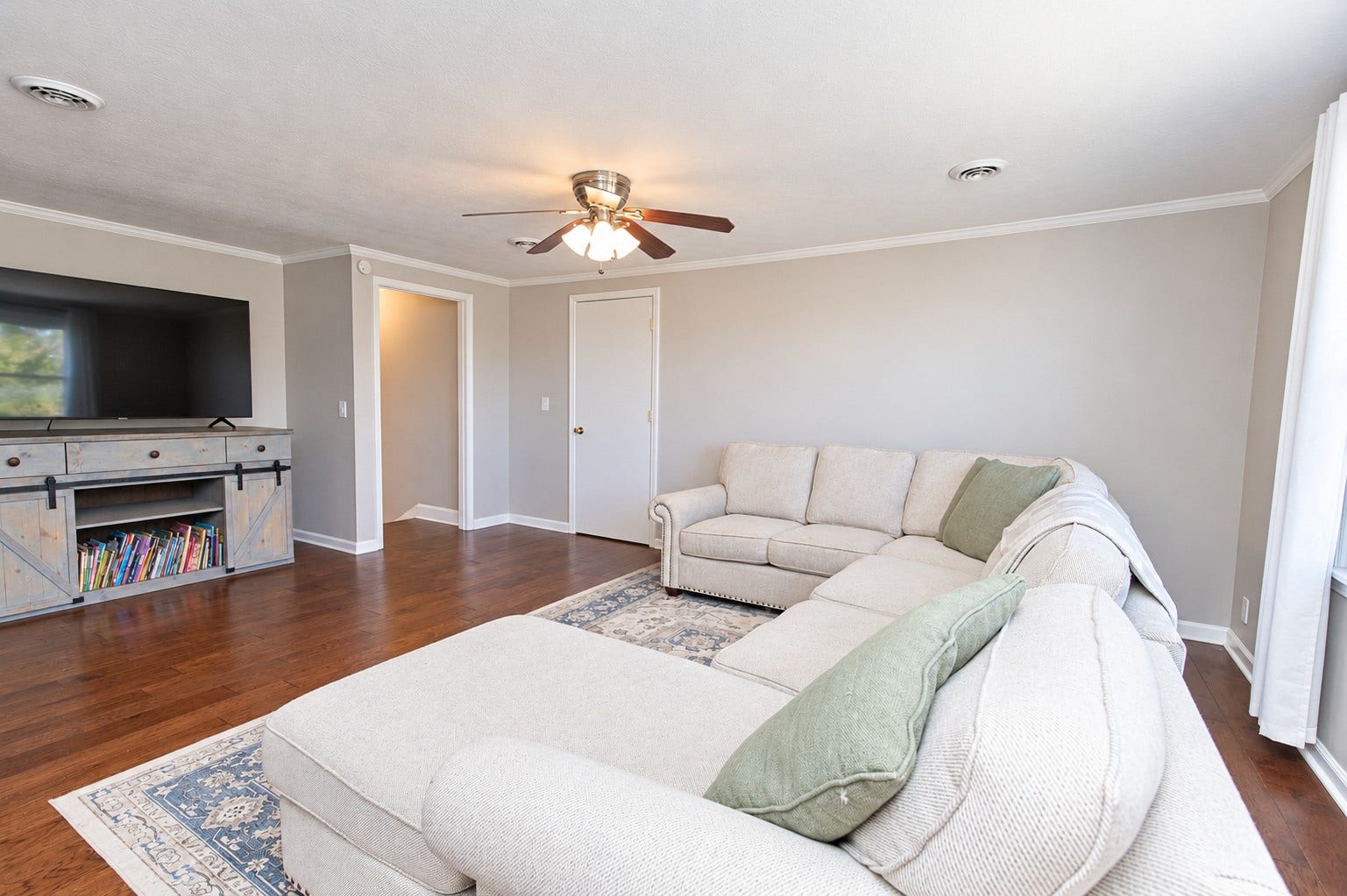 260 Anderson Ln, Hendersonville, TN 37075 260 Anderson Ln, Hendersonville, TN 37075