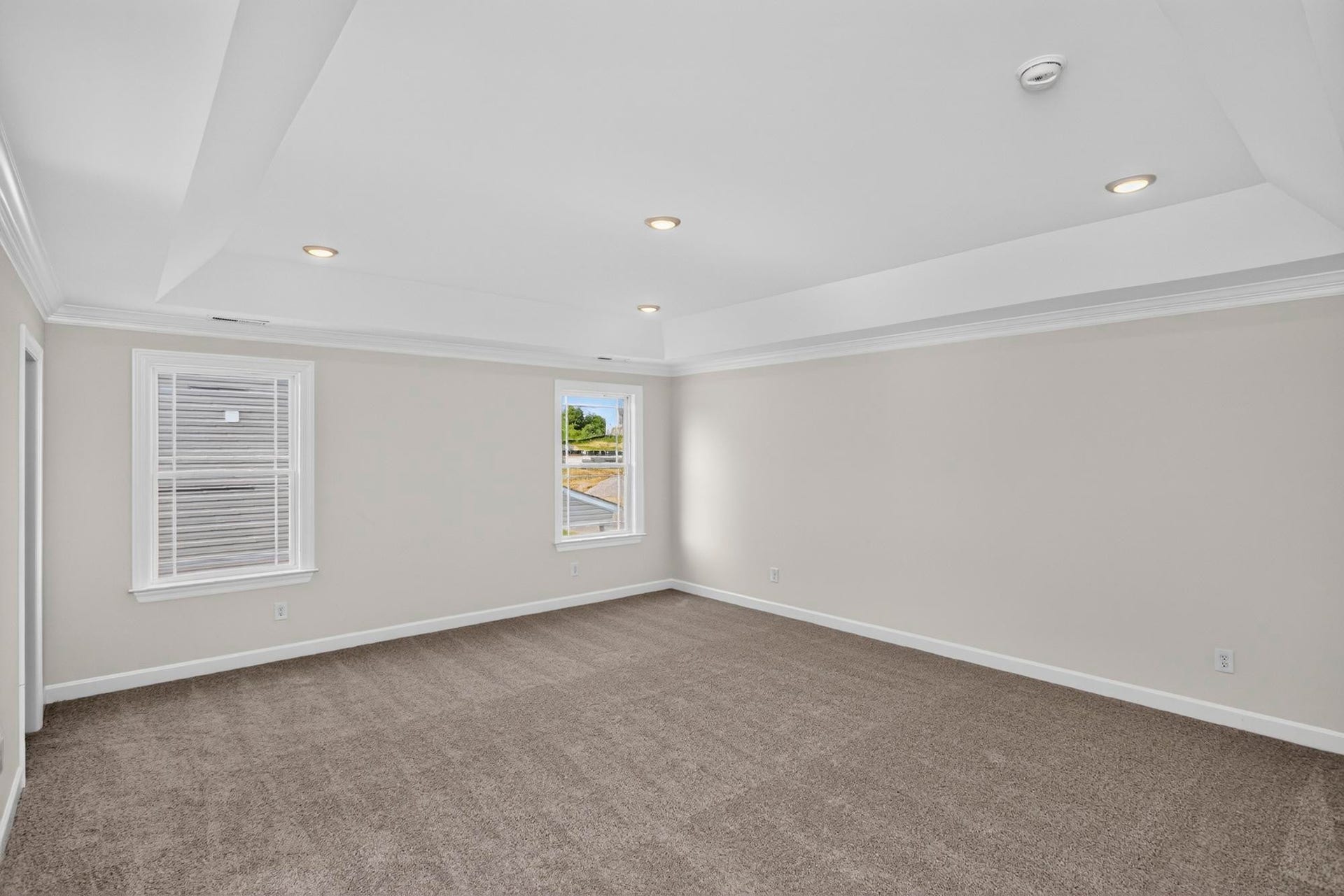 5020 Salient Dr, Spring Hill, TN 37174 5020 Salient Dr, Spring Hill, TN 37174