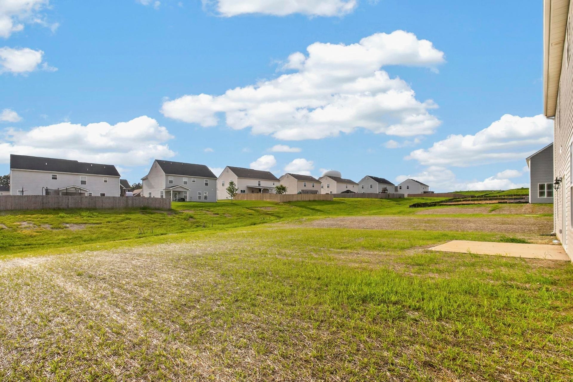5020 Salient Dr, Spring Hill, TN 37174 5020 Salient Dr, Spring Hill, TN 37174