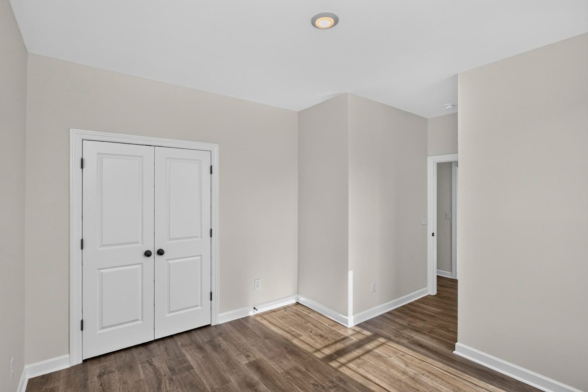 5020 Salient Dr, Spring Hill, TN 37174 5020 Salient Dr, Spring Hill, TN 37174