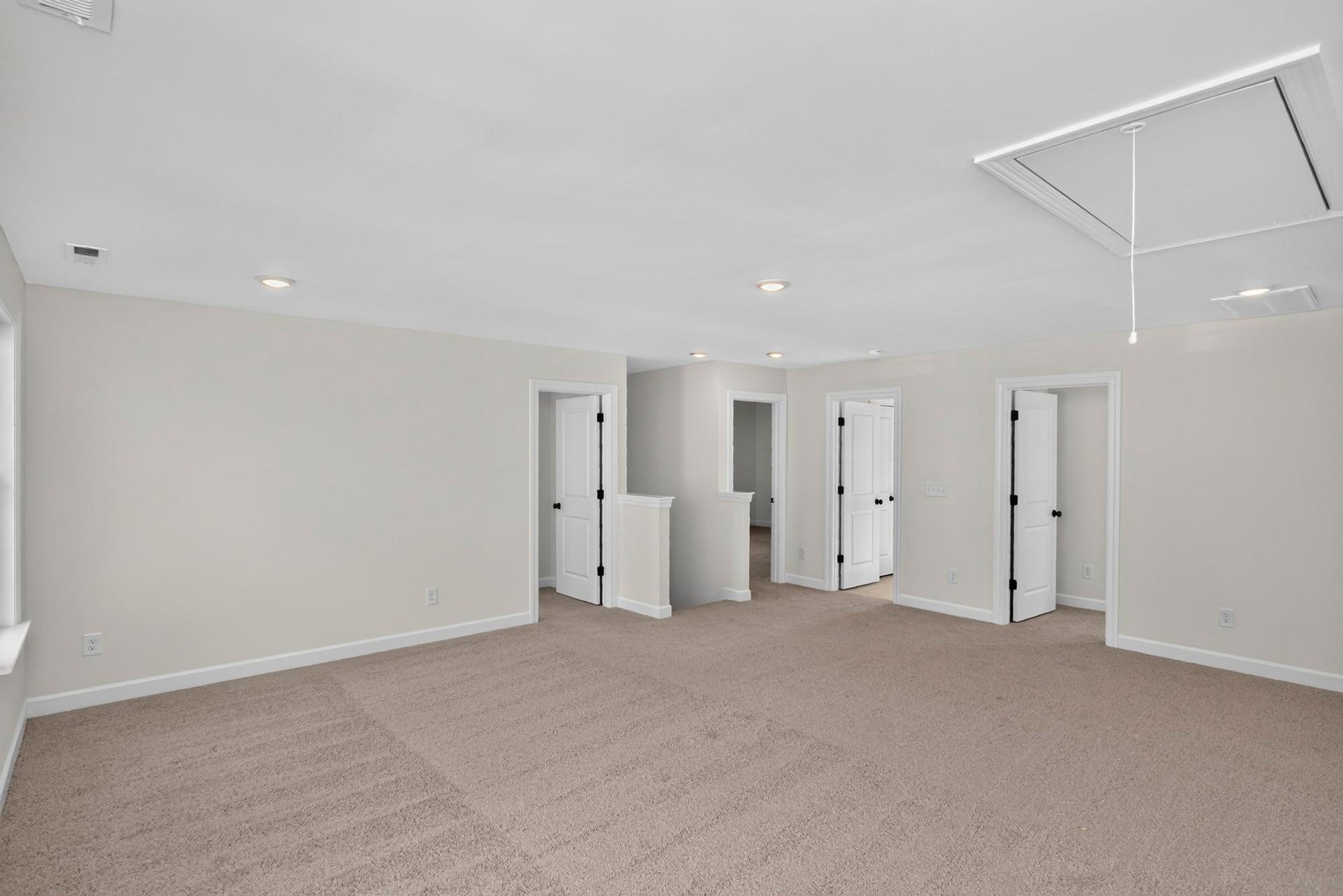 5020 Salient Dr, Spring Hill, TN 37174 5020 Salient Dr, Spring Hill, TN 37174