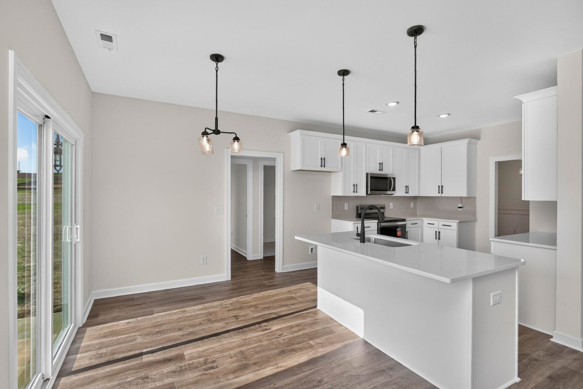 5020 Salient Dr, Spring Hill, TN 37174 5020 Salient Dr, Spring Hill, TN 37174