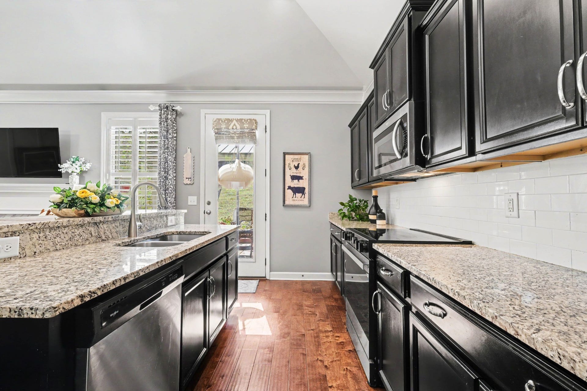 2700 Nottingham Dr, Columbia, TN 38401 2700 Nottingham Dr, Columbia, TN 38401
