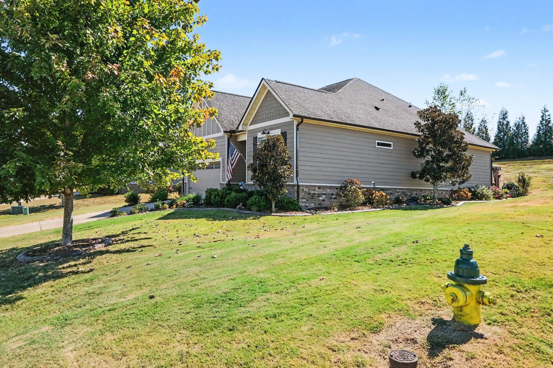 2700 Nottingham Dr, Columbia, TN 38401 2700 Nottingham Dr, Columbia, TN 38401