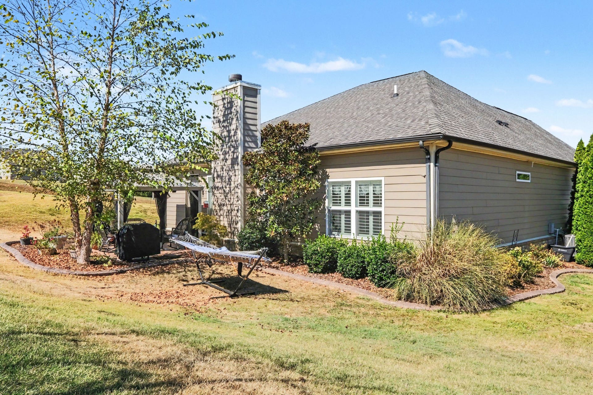 2700 Nottingham Dr, Columbia, TN 38401 2700 Nottingham Dr, Columbia, TN 38401