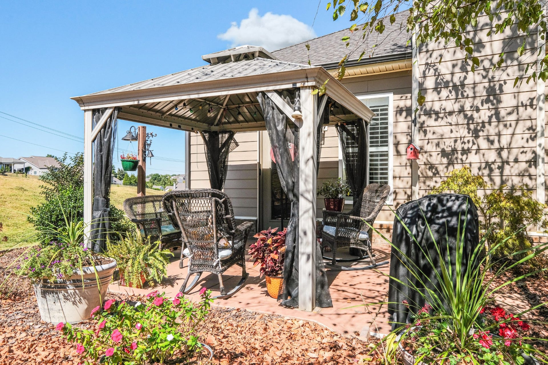 2700 Nottingham Dr, Columbia, TN 38401 2700 Nottingham Dr, Columbia, TN 38401