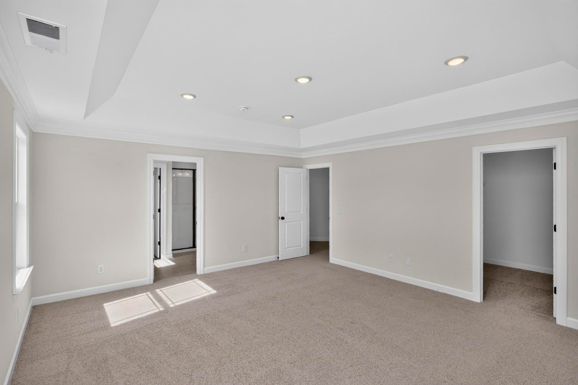 5016 Salient Dr, Spring Hill, TN 37174 5016 Salient Dr, Spring Hill, TN 37174