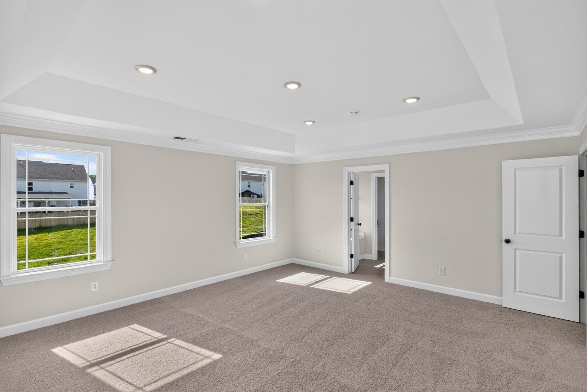 5016 Salient Dr, Spring Hill, TN 37174 5016 Salient Dr, Spring Hill, TN 37174