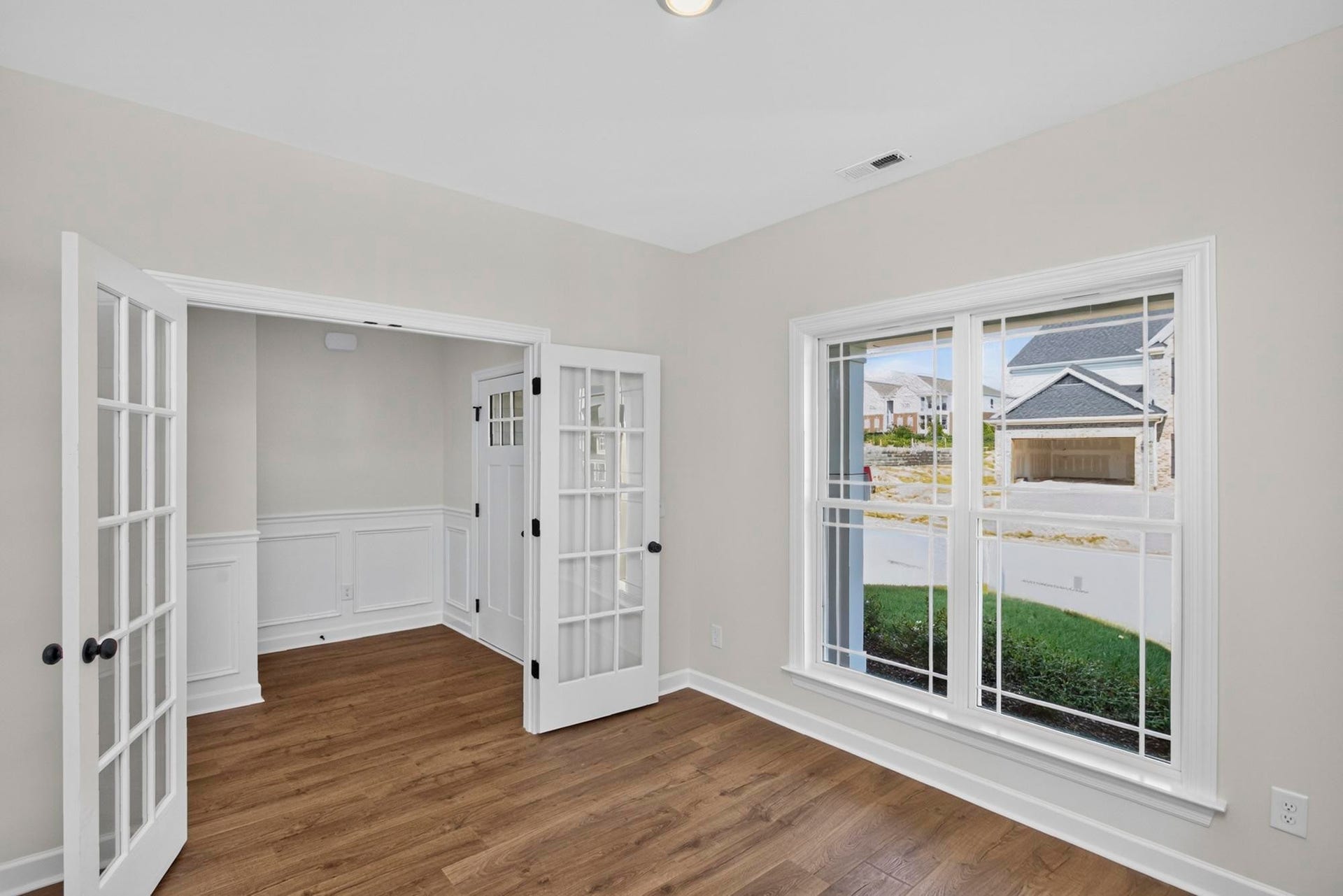 5016 Salient Dr, Spring Hill, TN 37174 5016 Salient Dr, Spring Hill, TN 37174