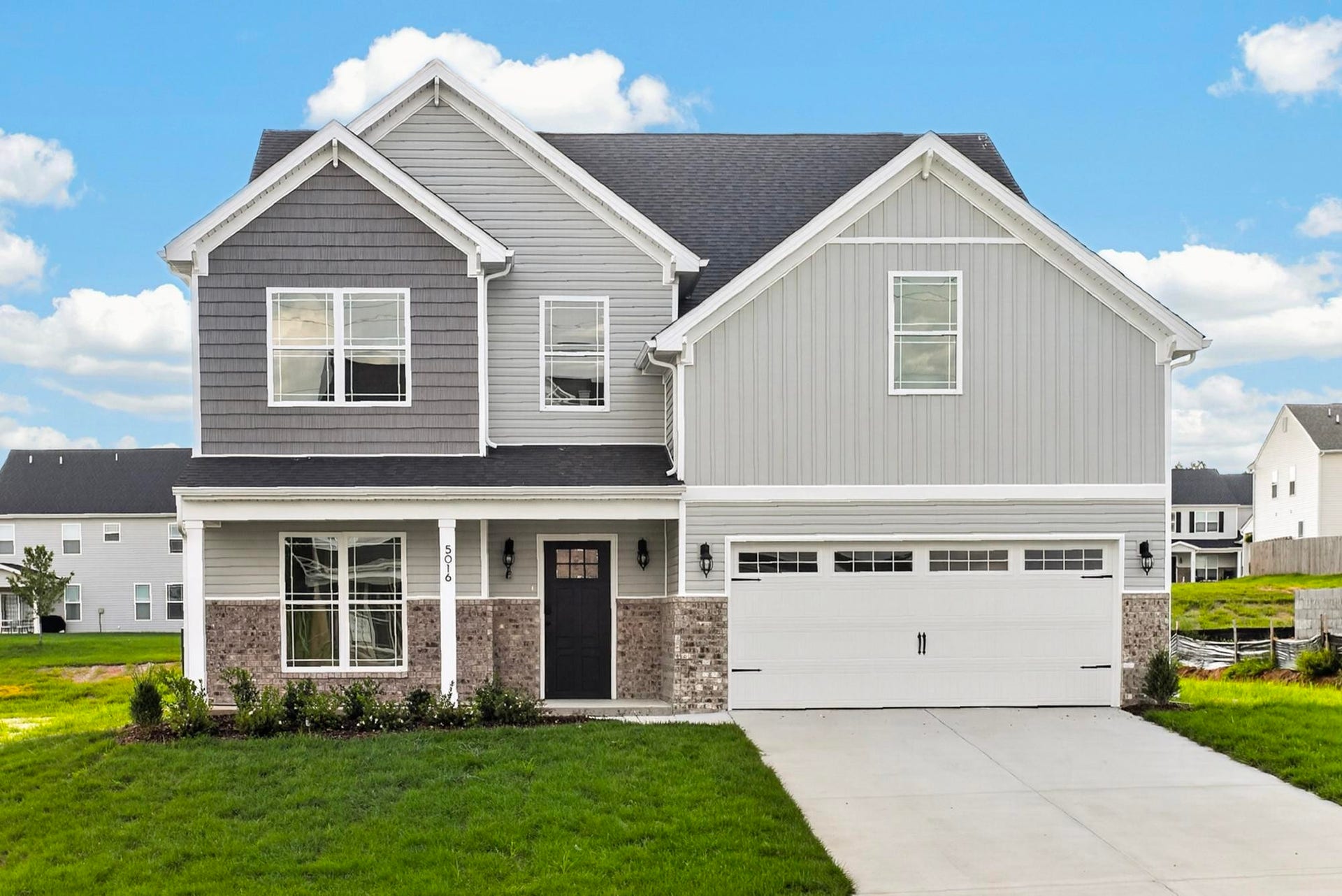 5016 Salient Dr, Spring Hill, TN 37174 5016 Salient Dr, Spring Hill, TN 37174