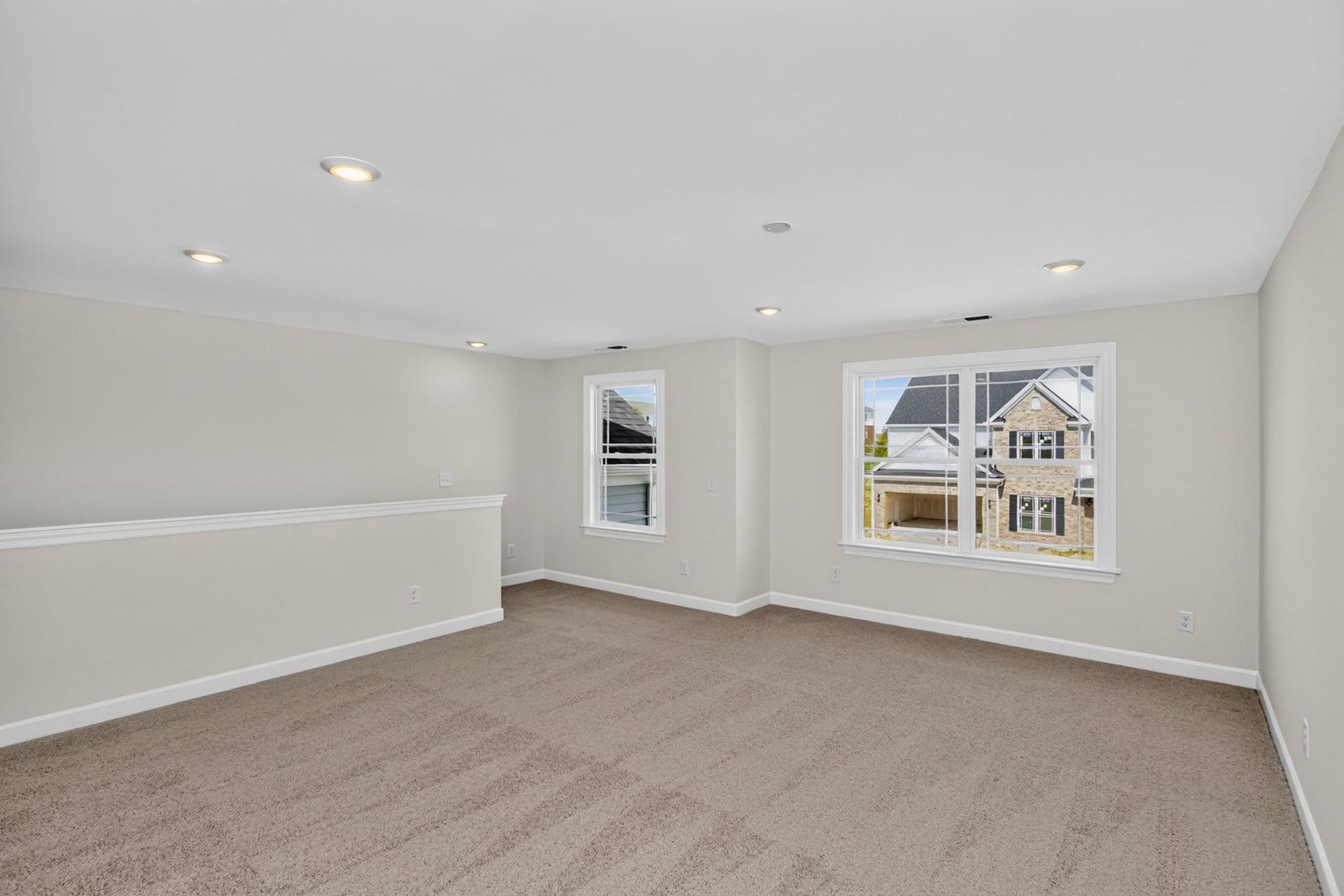 5016 Salient Dr, Spring Hill, TN 37174 5016 Salient Dr, Spring Hill, TN 37174