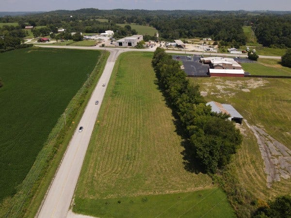 1300 Industrial Park Dr, Columbia, TN 38401 1300 Industrial Park Dr, Columbia, TN 38401