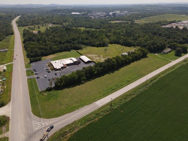 1300 Industrial Park Dr, Columbia, TN 38401 1300 Industrial Park Dr, Columbia, TN 38401