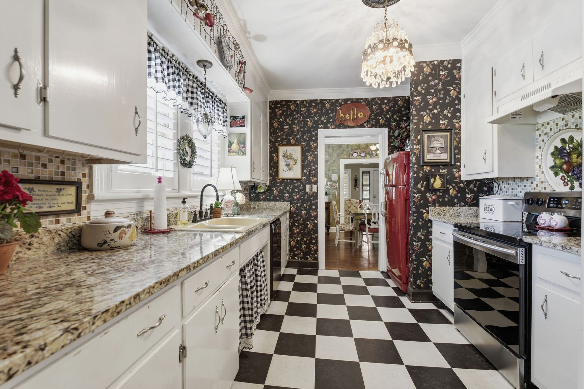 445 Carters Creek Pike, Columbia, TN 38401 445 Carters Creek Pike, Columbia, TN 38401