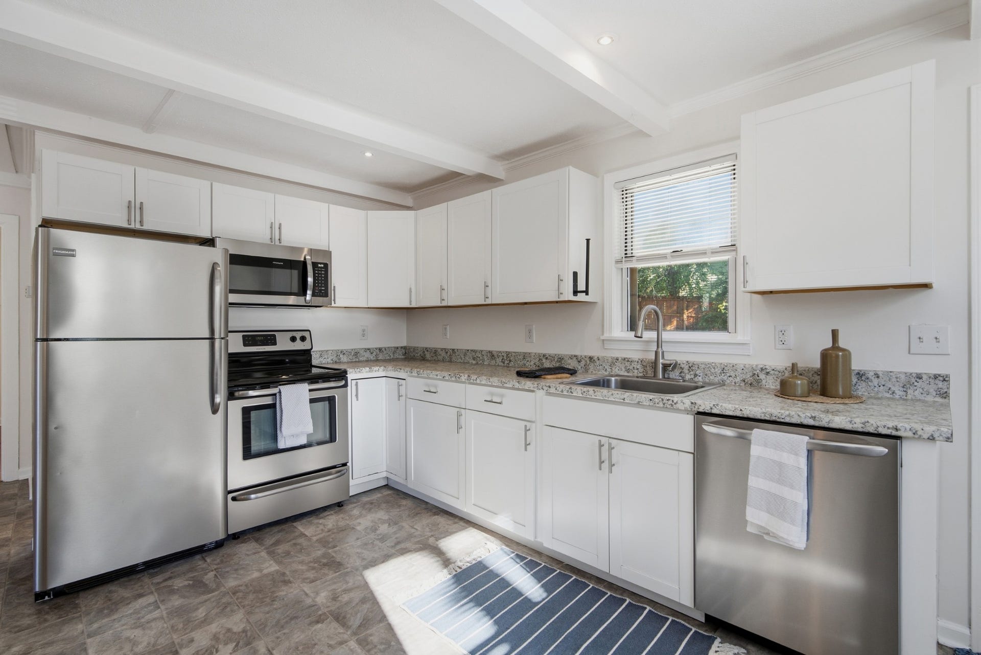 631 Blackstone Ave, Madison, TN 37115 631 Blackstone Ave, Madison, TN 37115
