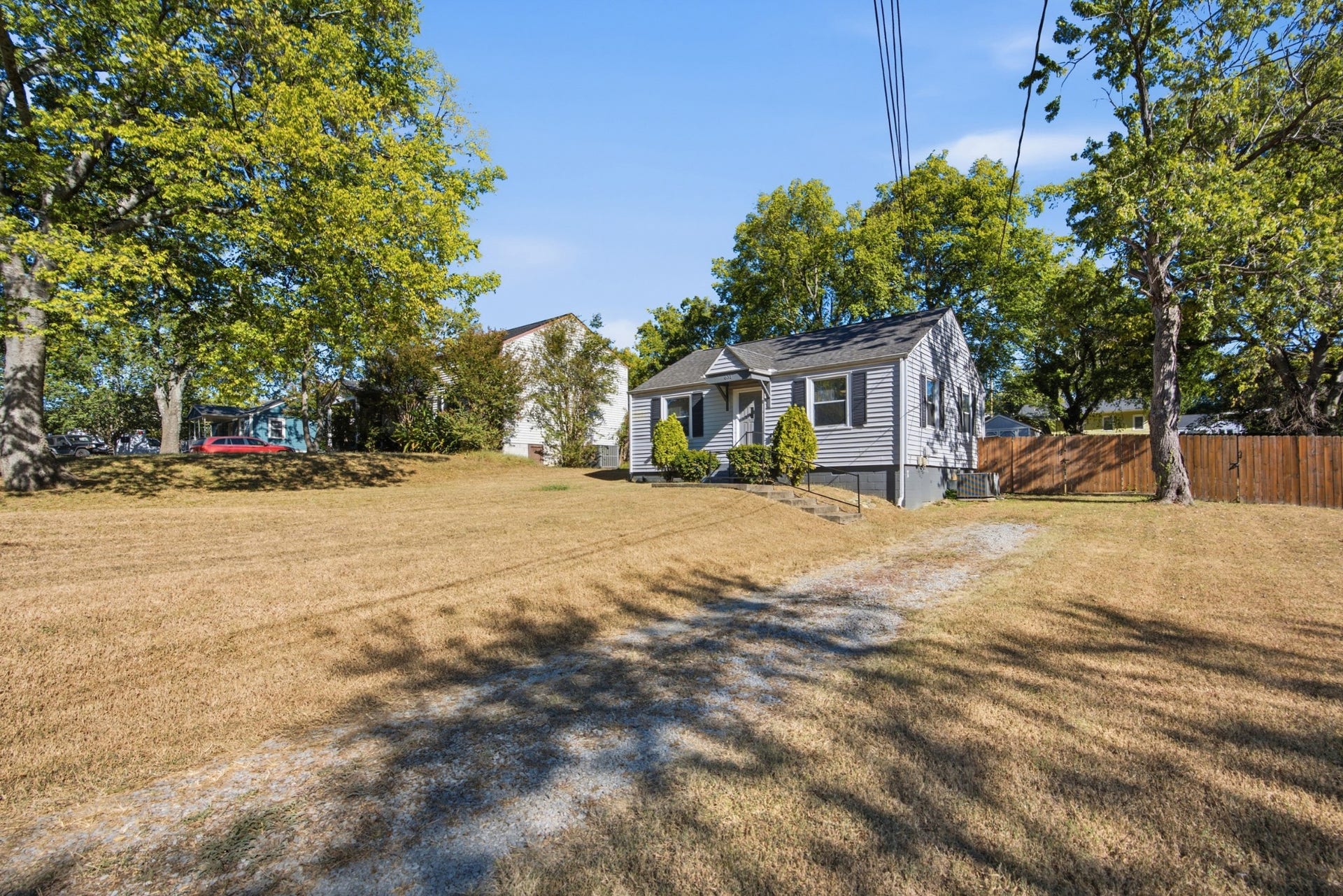 631 Blackstone Ave, Madison, TN 37115 631 Blackstone Ave, Madison, TN 37115
