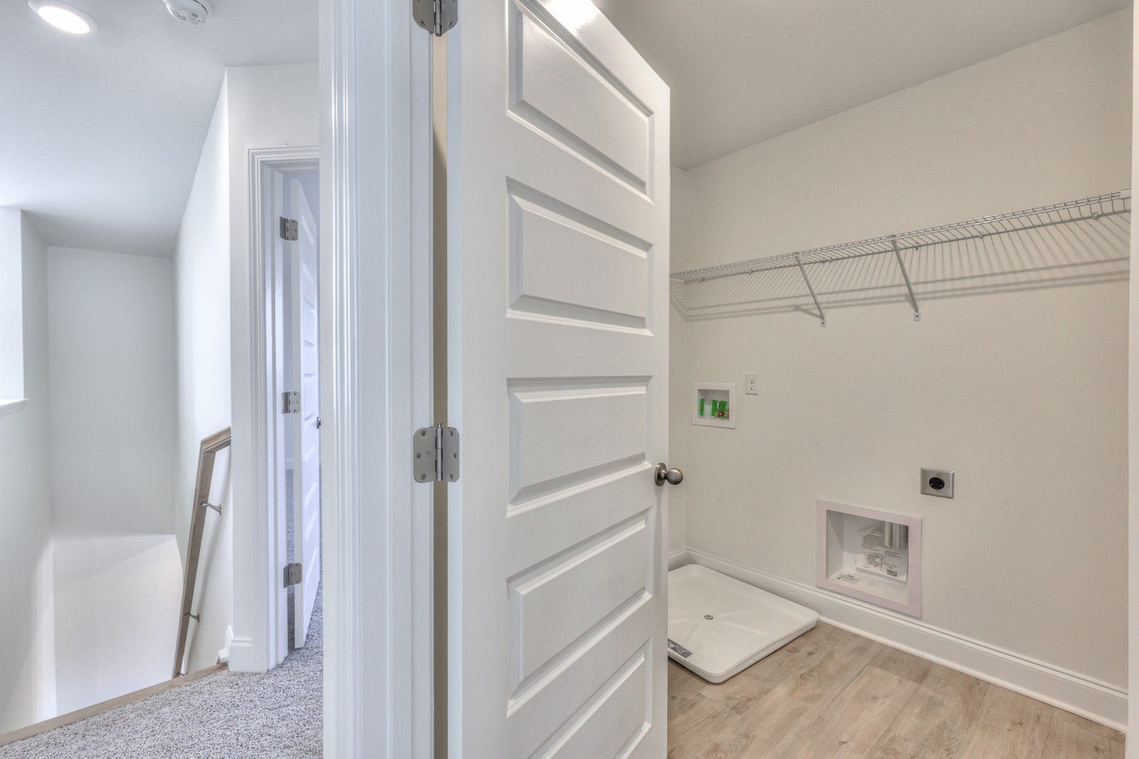 2019 Bennett Creek Dr, Columbia, TN 38401 Picture is of the same floor plan in a completed home, selections may vary.