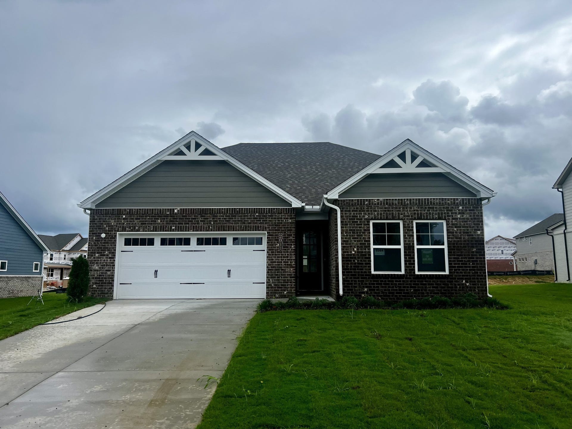 2011 Bennett Creek Dr, Columbia, TN 38401 2011 Bennett Creek Dr, Columbia, TN 38401