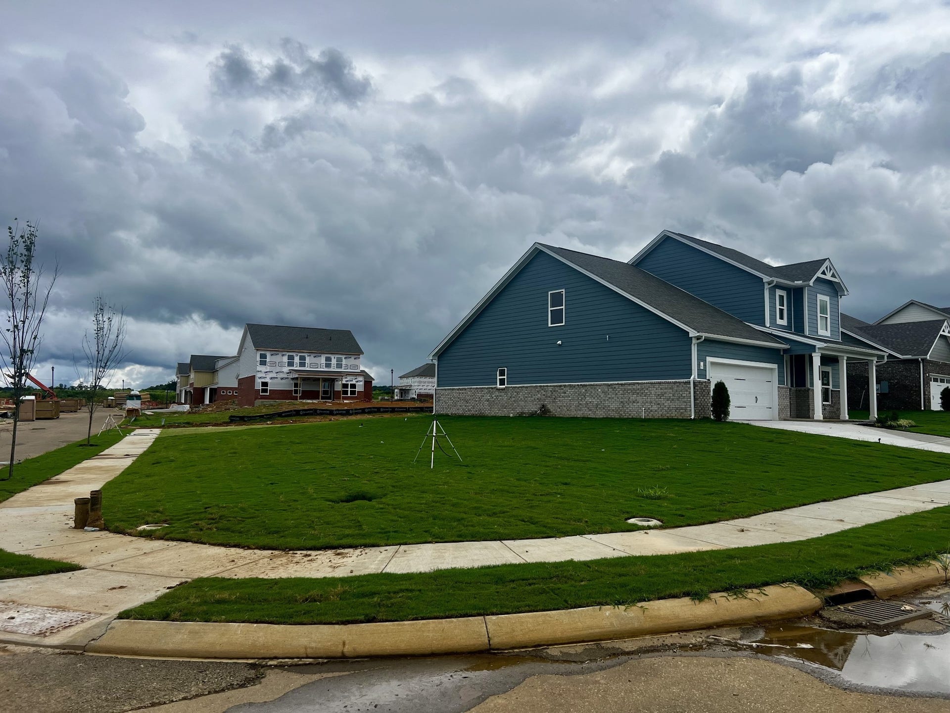 2009 Bennett Creek Dr, Columbia, TN 38401 2009 Bennett Creek Dr, Columbia, TN 38401